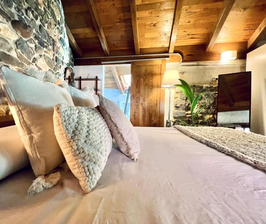 Apartamentos Rurales El Lleron Caso Екстер'єр фото