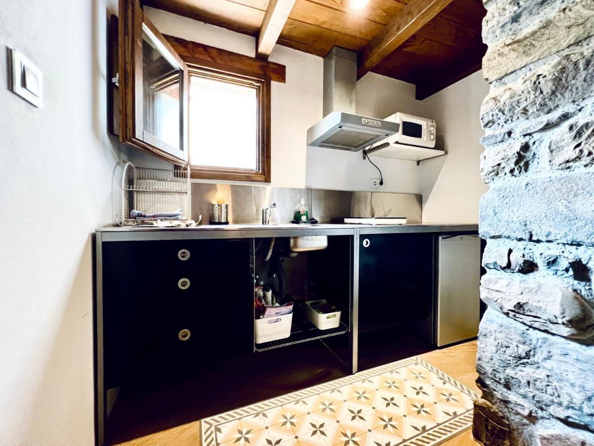Apartamentos Rurales El Lleron Caso Екстер'єр фото