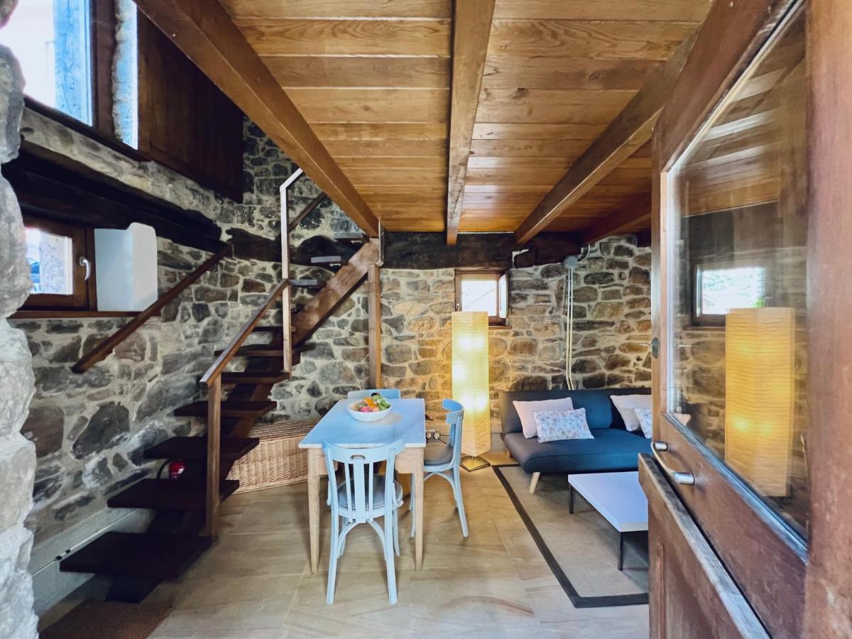Apartamentos Rurales El Lleron Caso Екстер'єр фото
