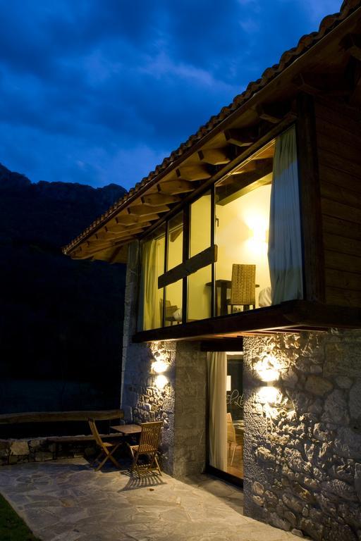 Apartamentos Rurales El Lleron Caso Екстер'єр фото