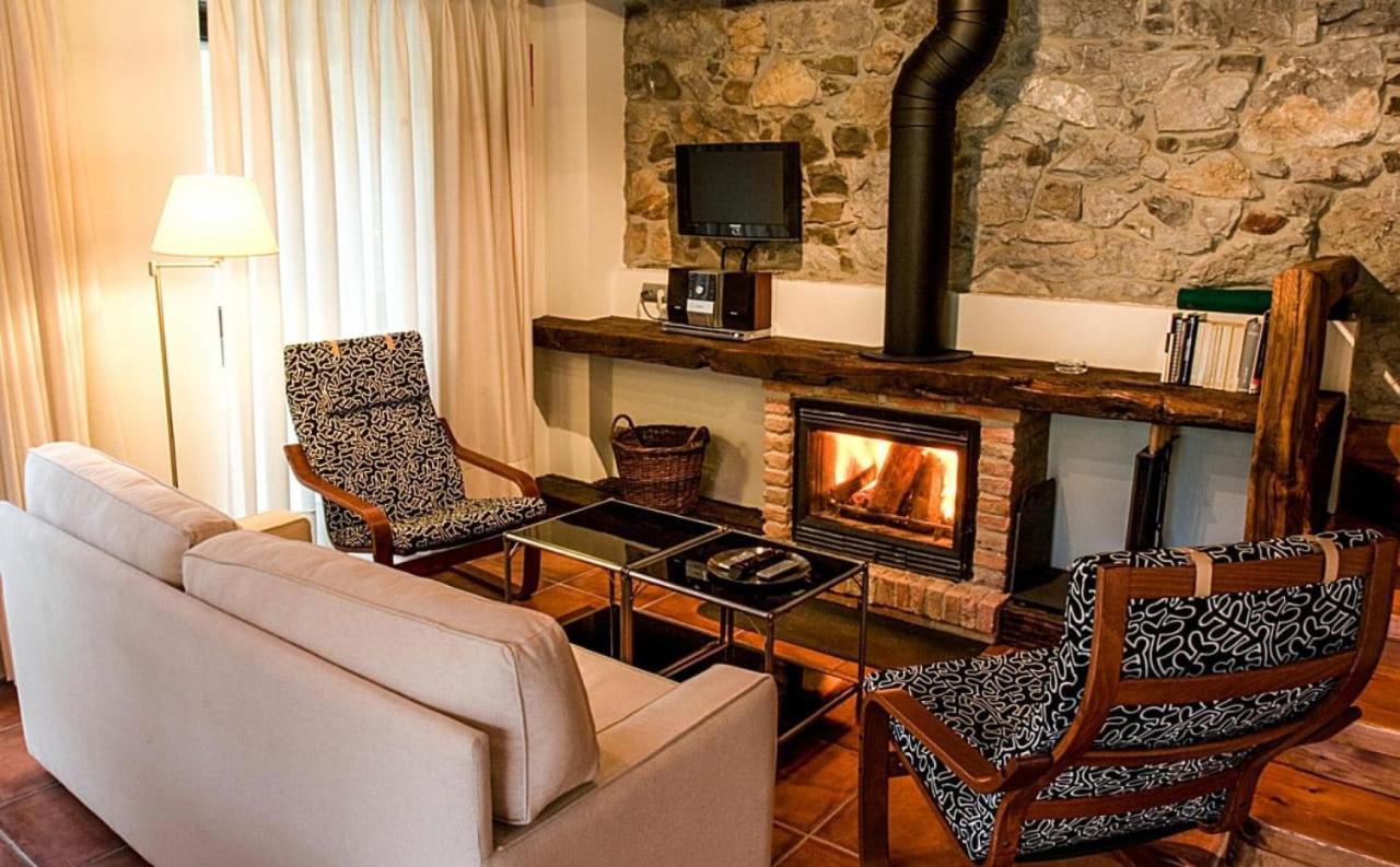 Apartamentos Rurales El Lleron Caso Екстер'єр фото