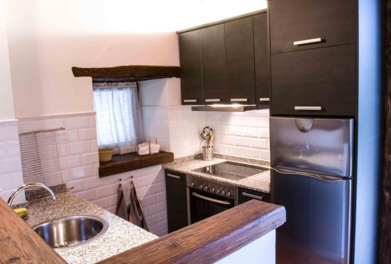 Apartamentos Rurales El Lleron Caso Екстер'єр фото